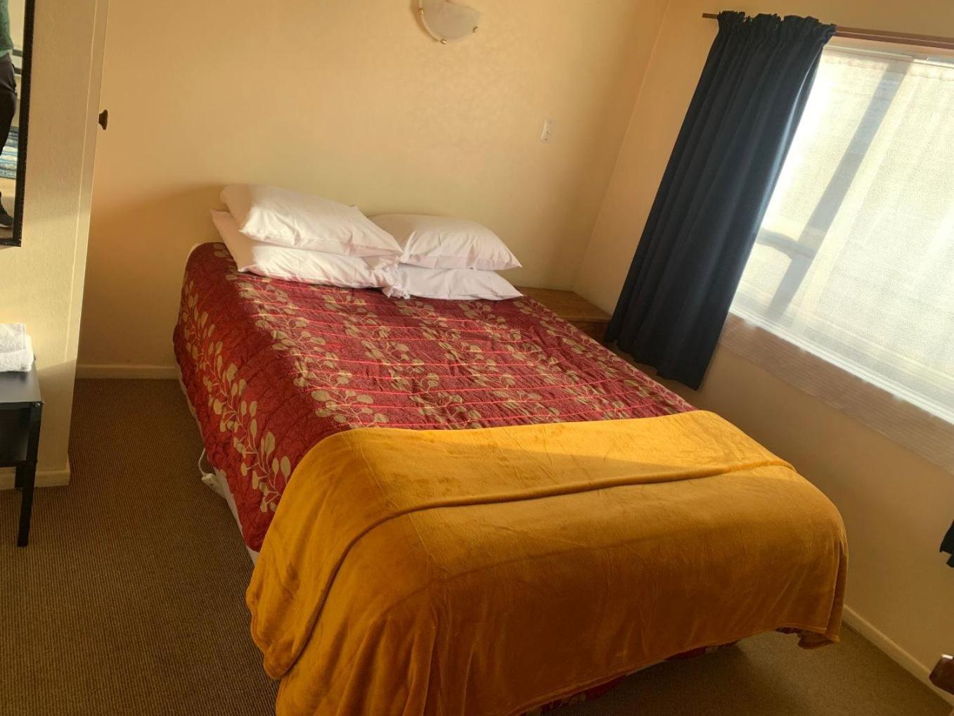 Aaron Court Motel Тимару Экстерьер фото